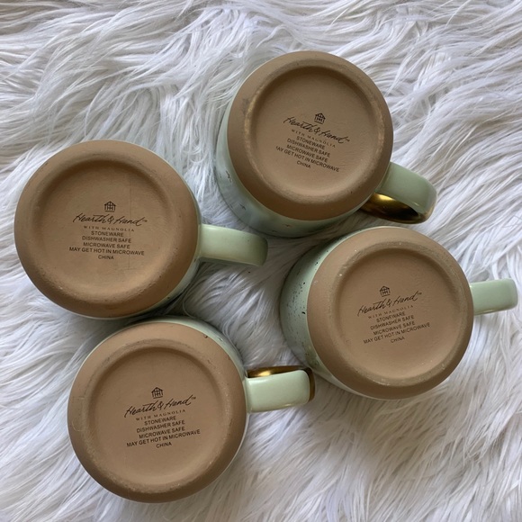 Magnolia Homes 4 Sage Green and Gold Coffee Mugs - Picture 4 of 5